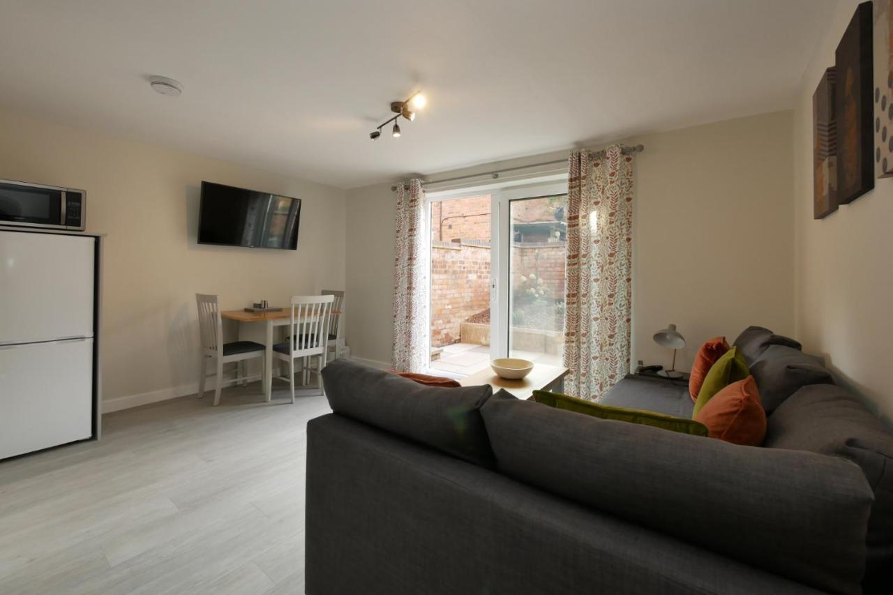 Appartement Crewe Short Lets 8 Victoria Court, Crewe Extérieur photo